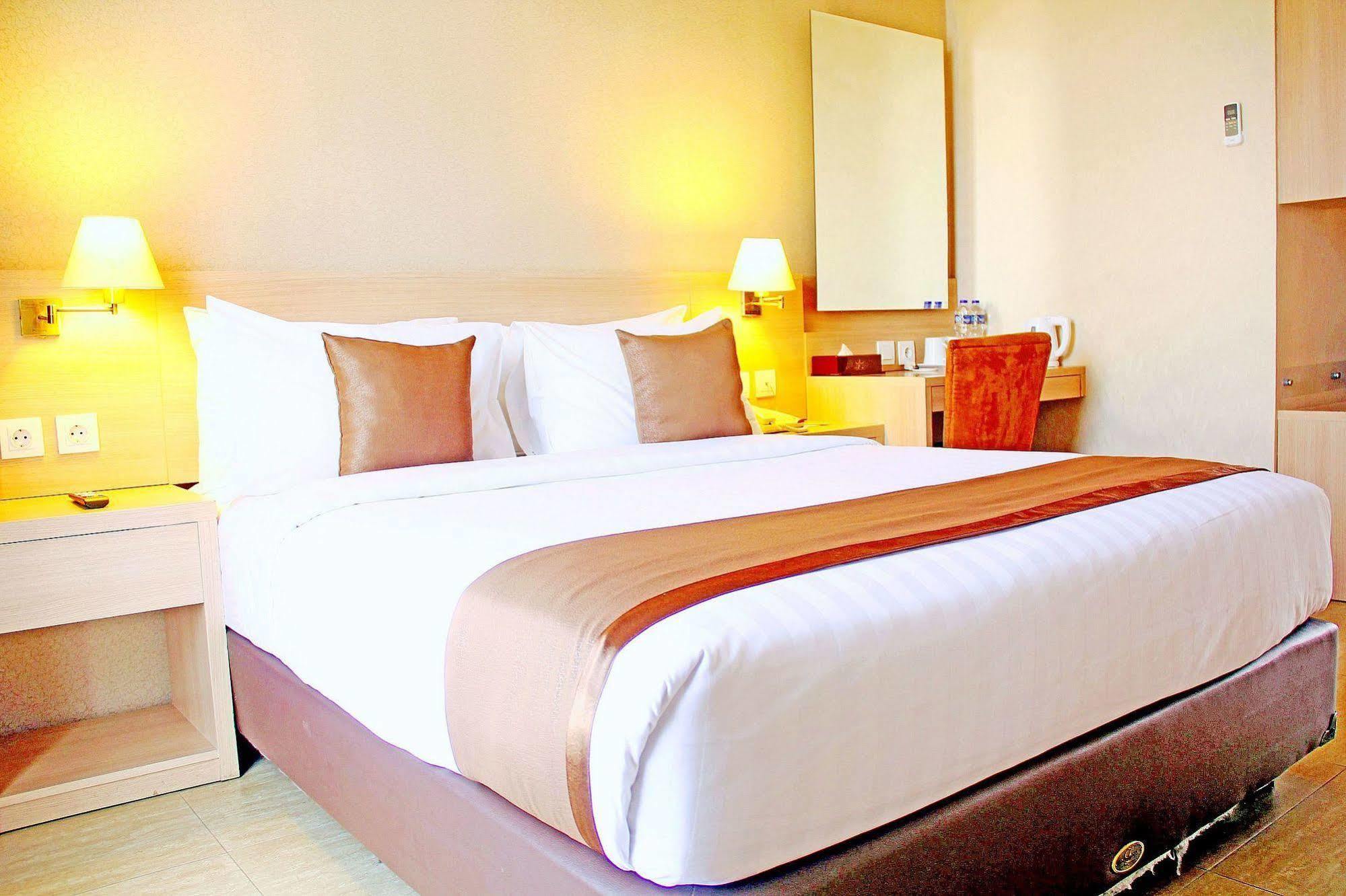 Hotel Zen Djunjunan Pasteur Bandung