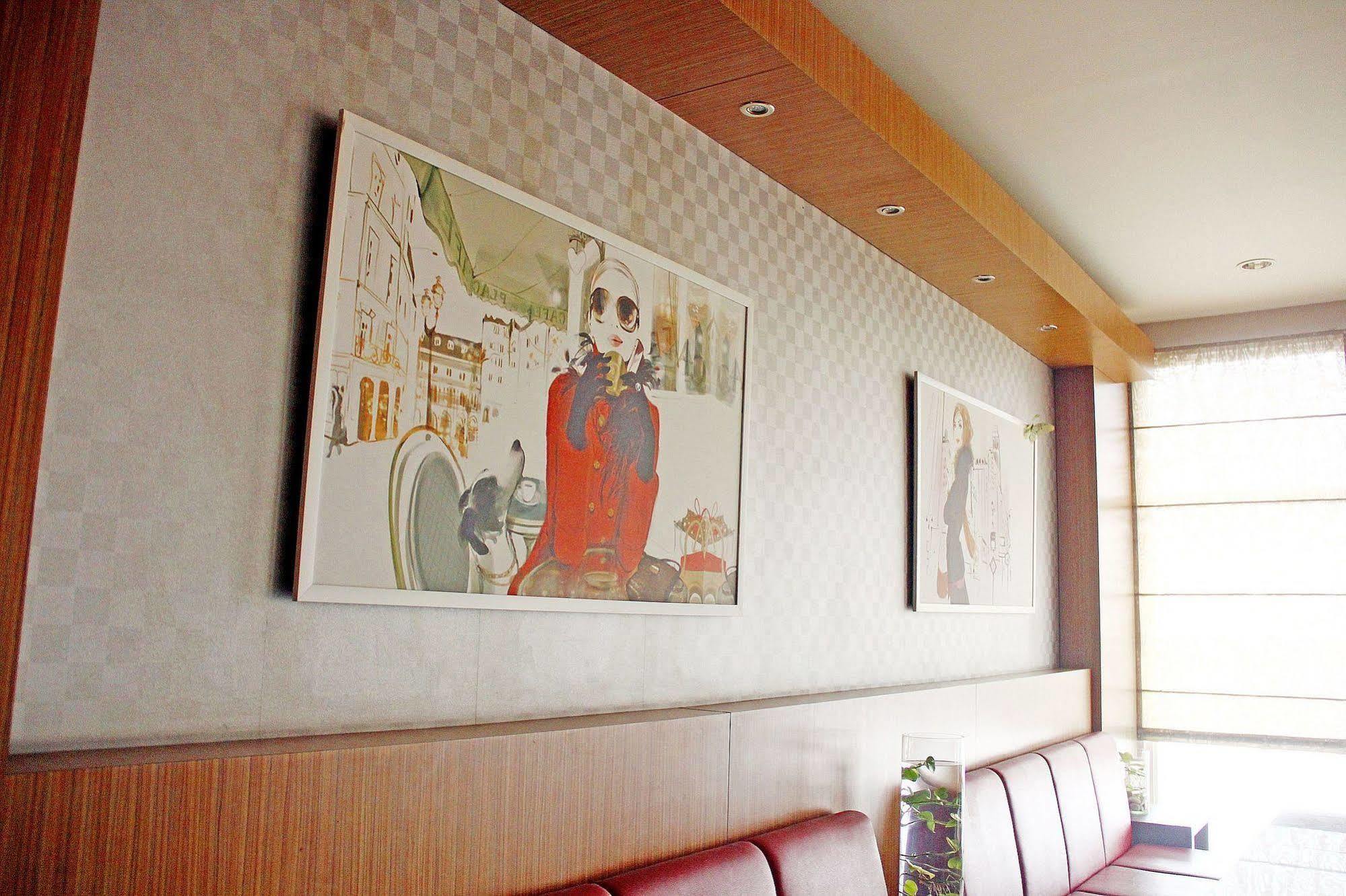 Zen Djunjunan Pasteur 3*